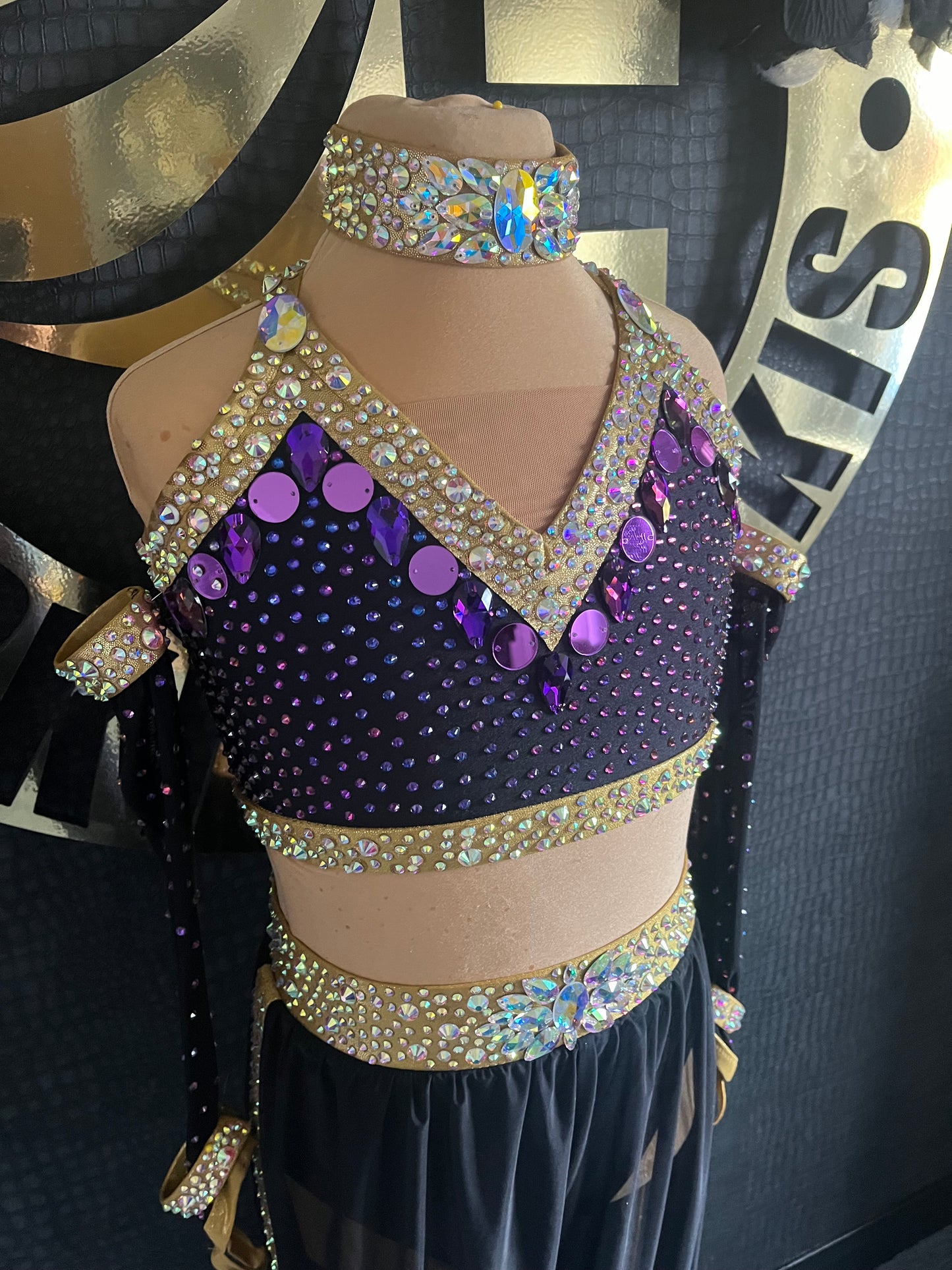 Age 12-13 Ex Sponsored Black & Gold 2 Piece Costume.