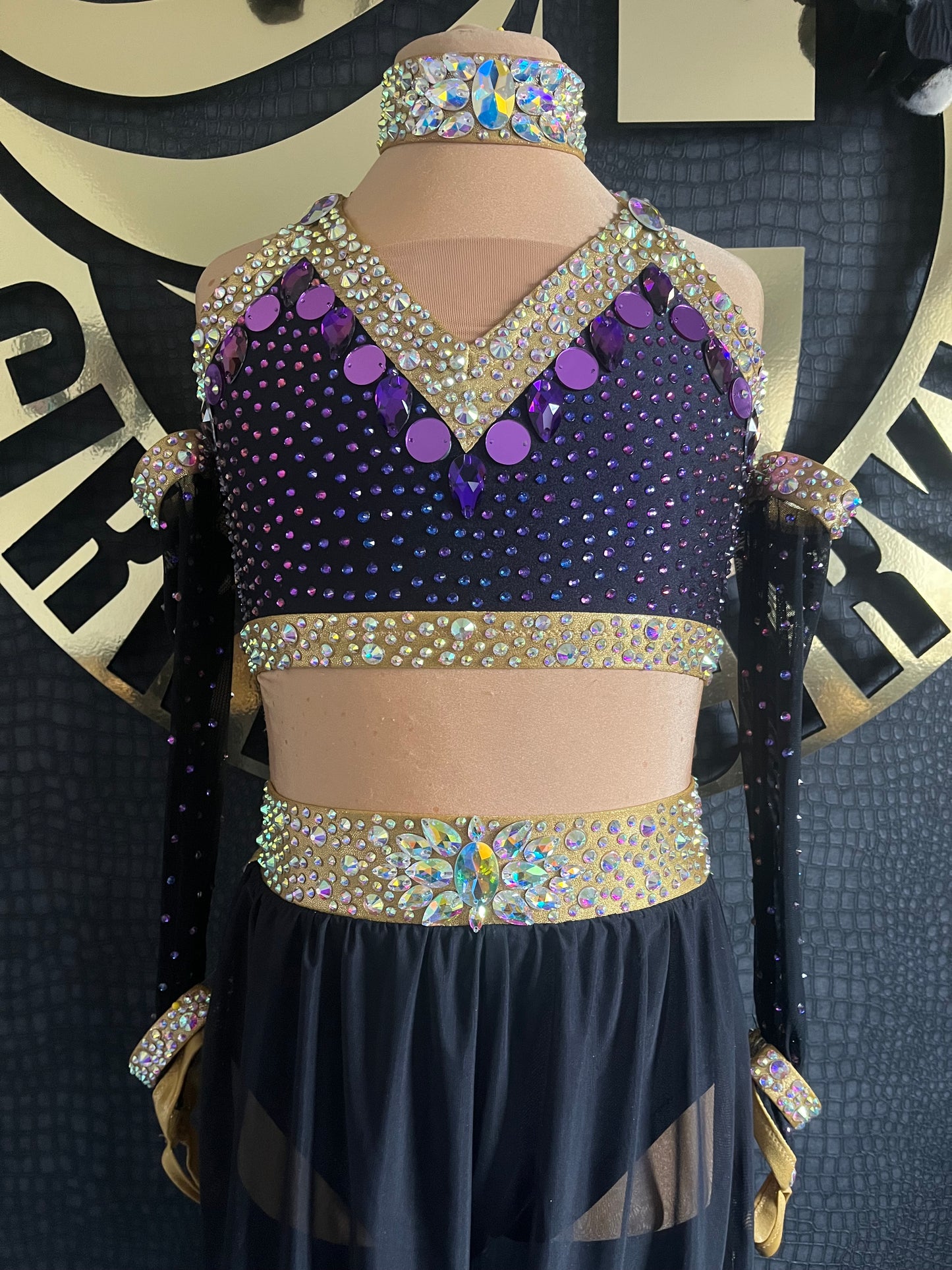 Age 12-13 Ex Sponsored Black & Gold 2 Piece Costume.