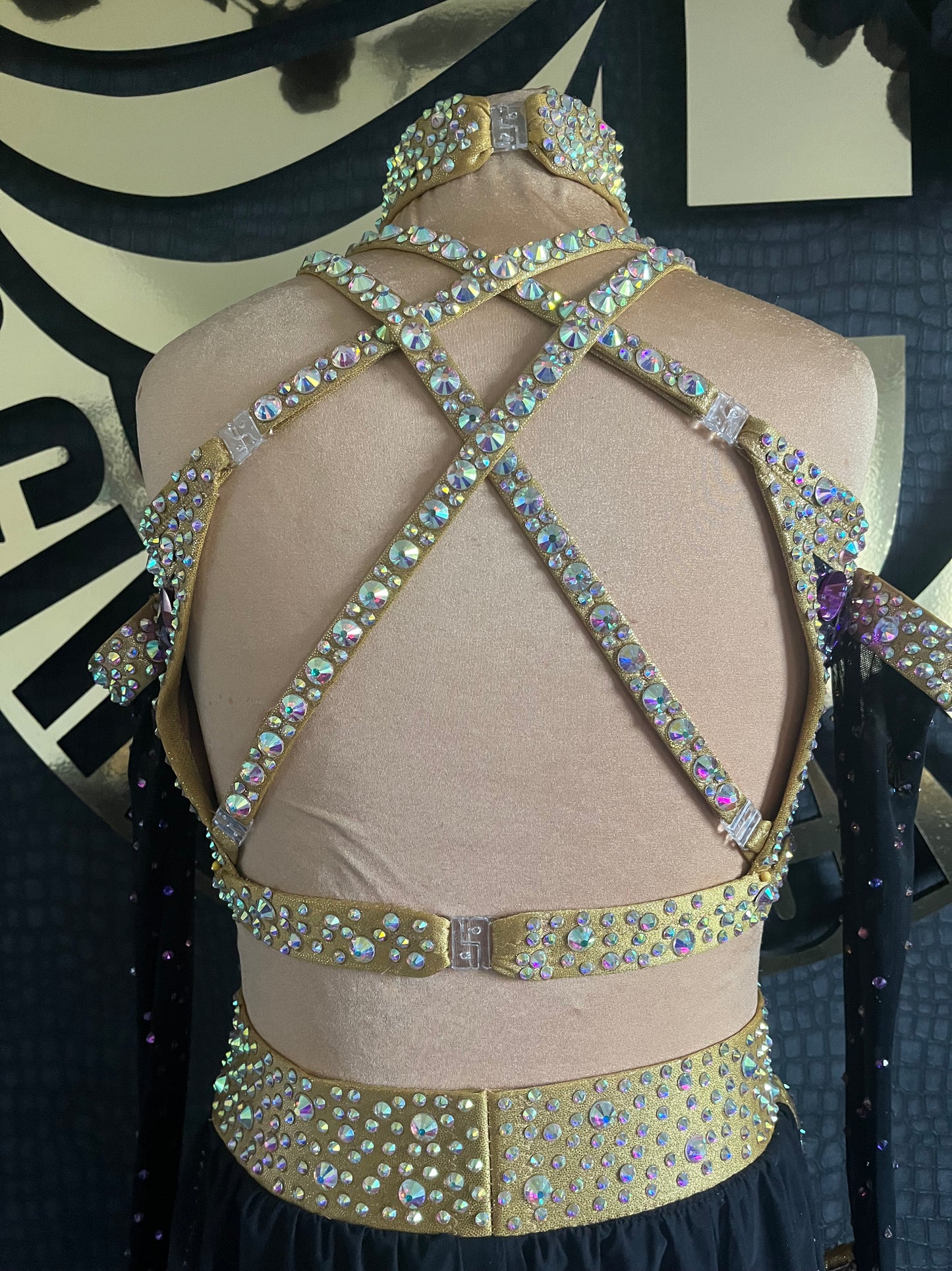 Age 12-13 Ex Sponsored Black & Gold 2 Piece Costume.