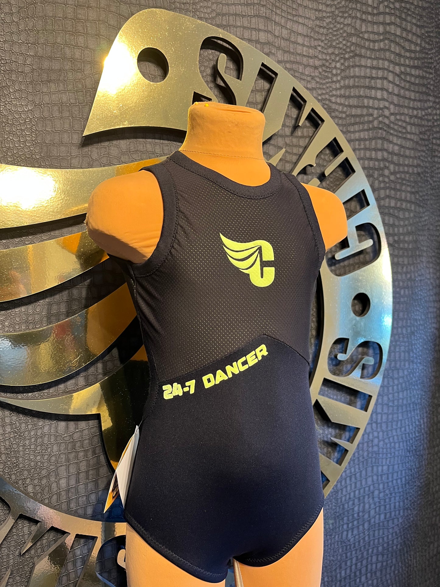 Girls 24-7 Dancer Leo With Fluo Yellow Puff Prints