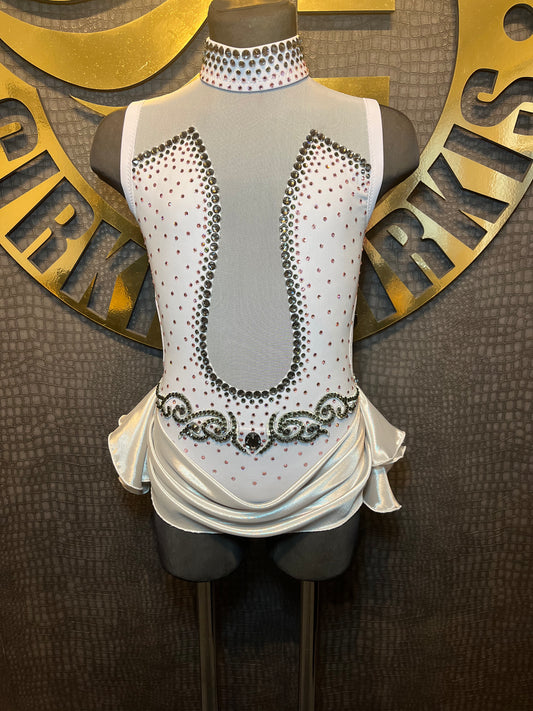 Age 9-11 Silver Grey And Pink Stage Costume