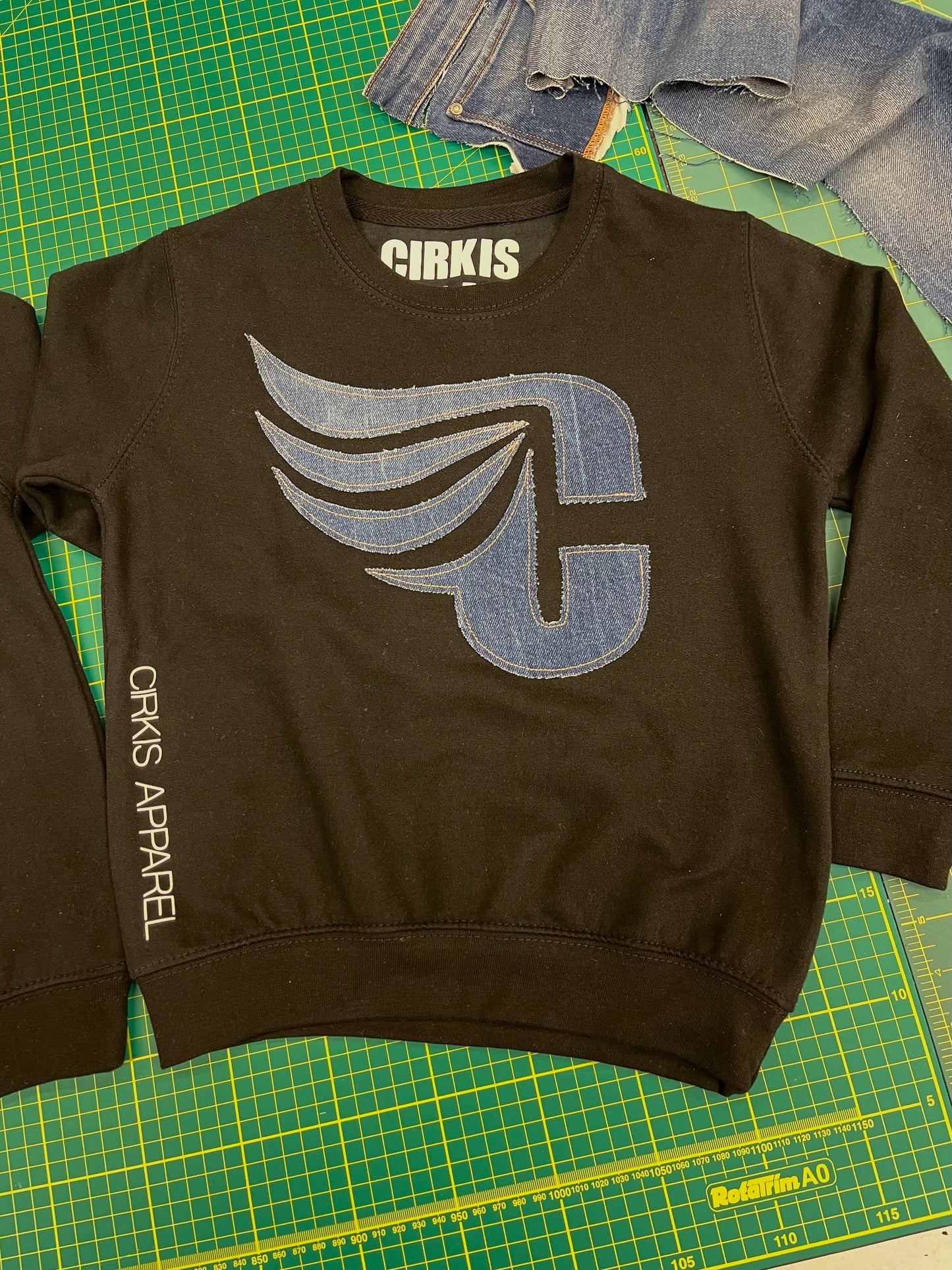 Unisex Kids Denim Applique Jumper